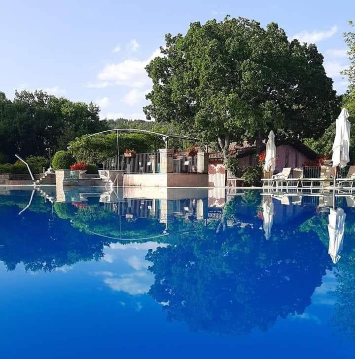 Il Querceto Delle Marine Hotell LʼAquila Eksteriør bilde